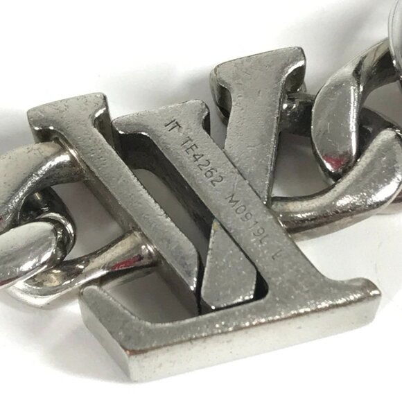 LOUIS VUITTON M0919L LV logo Chain Bracelet LV Initials Accessories Bracelet - Picture 8 of 9